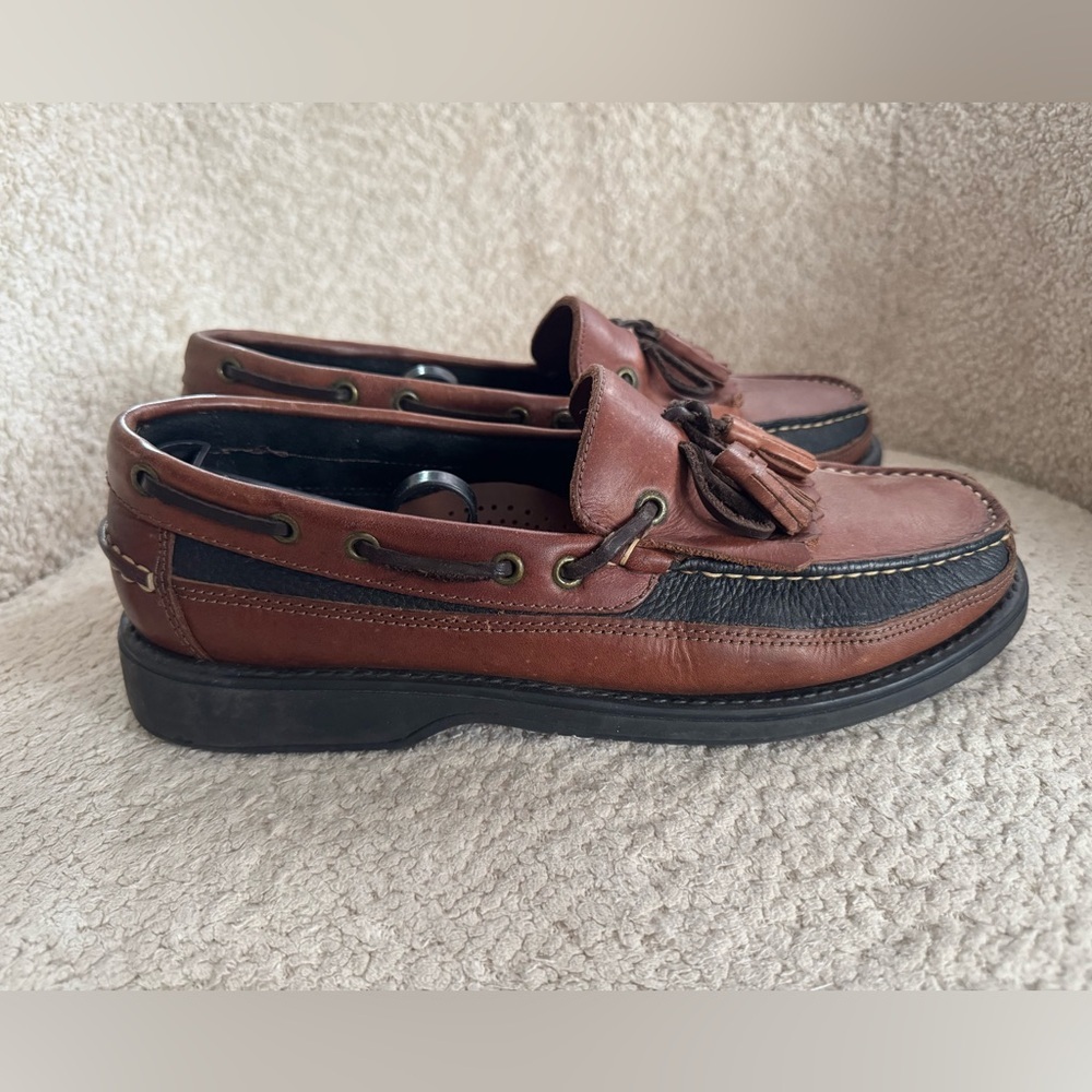 Deer Stags Newport Mens 10M Brown Leather Tassel Loafers Comfort Casual Shoes